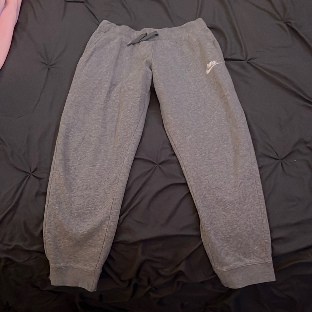 girls nike sweatpants